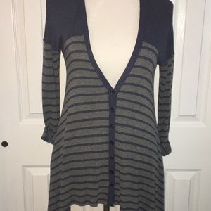 ANTHROPOLOGIE Splendid Tunic Top Size Small